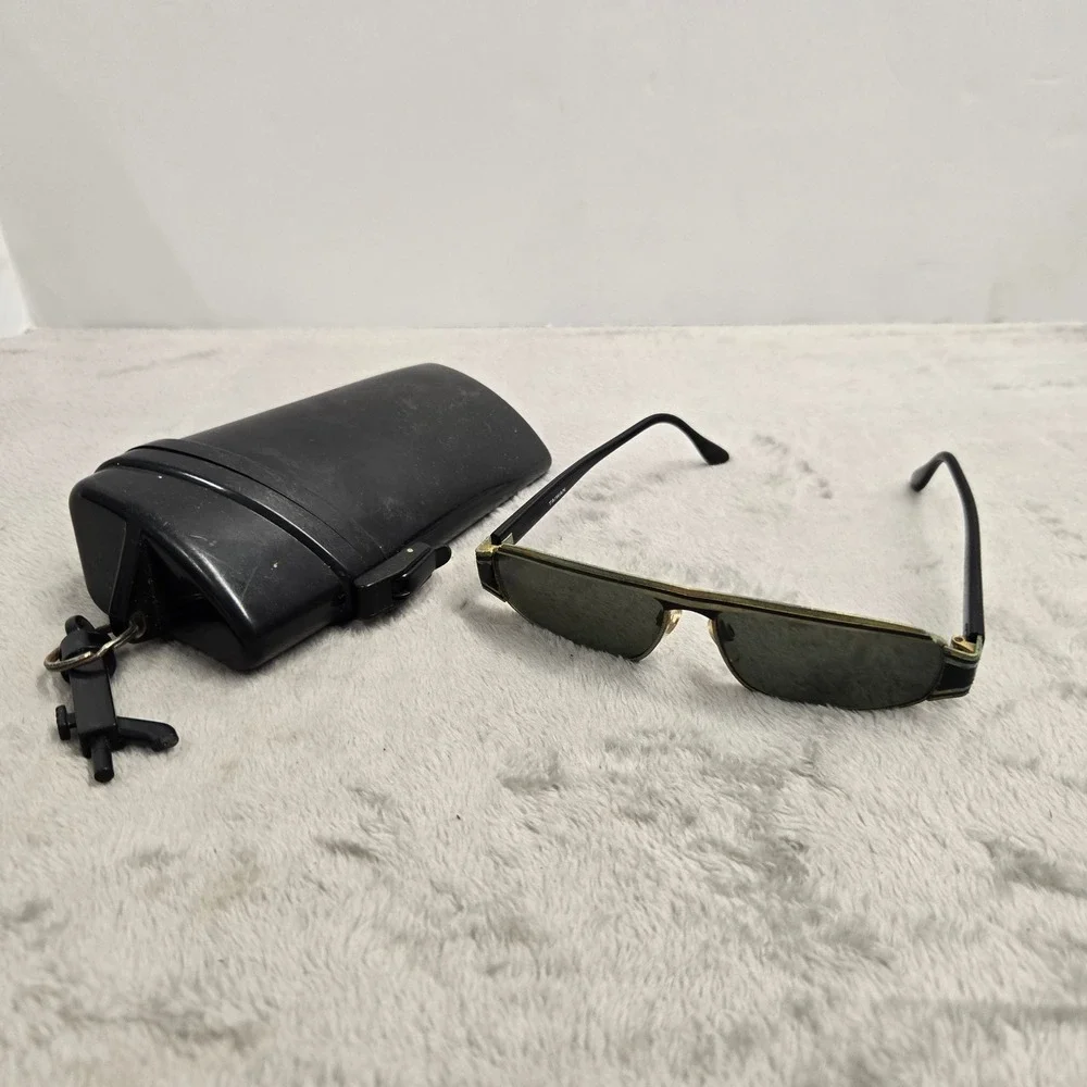 Vintage Gold Tone Wrap Sunglasses with Witz Hard Shell Case Black Taiwan